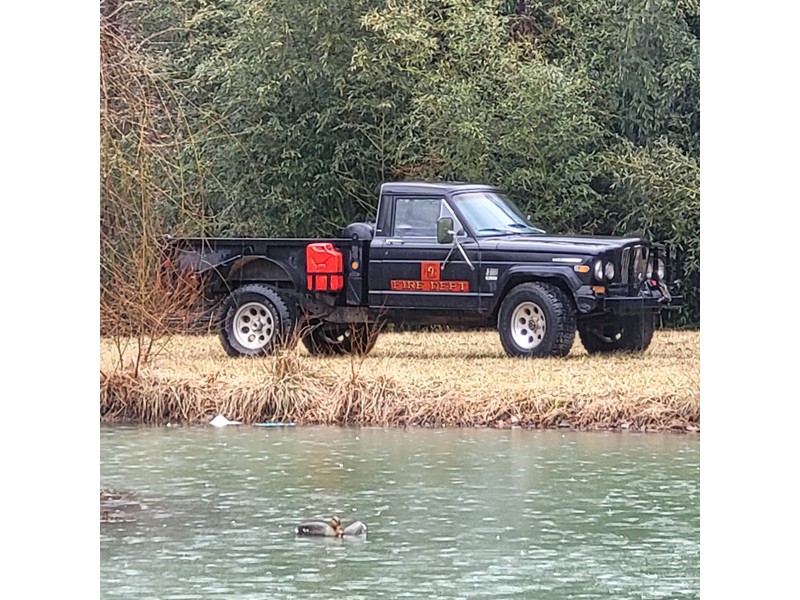 1970 Jeep J3000 Gladiator 1