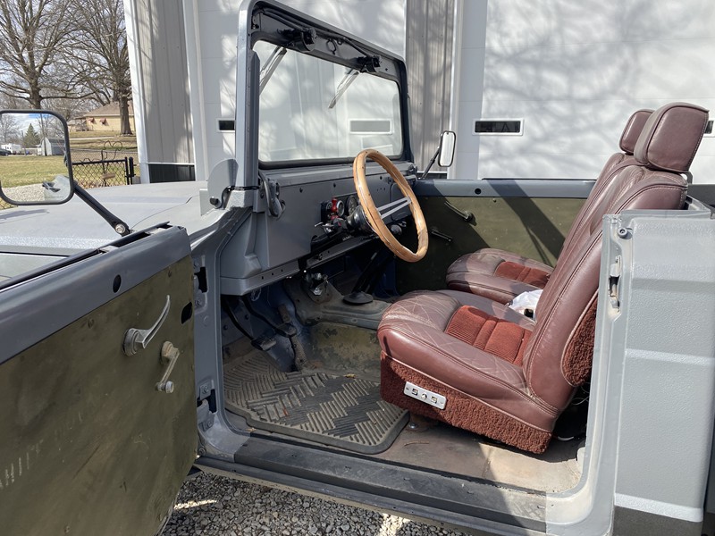 1968 M715 4