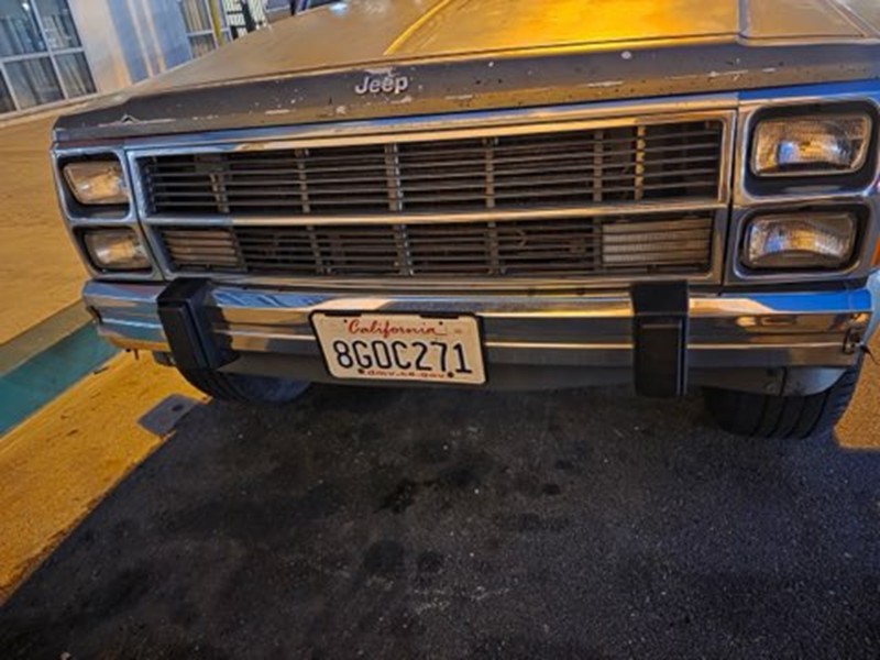 1987 Jeep Wagoneer Limited 4x4 6
