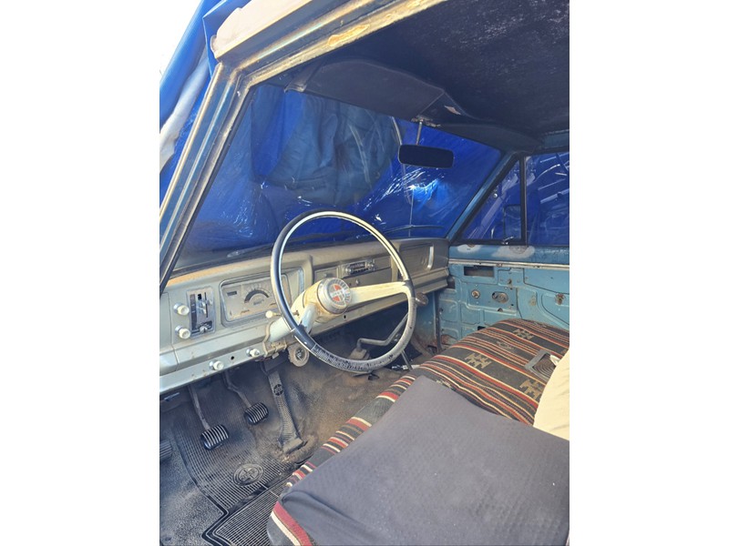 1965 Jeep J200 4WD 4