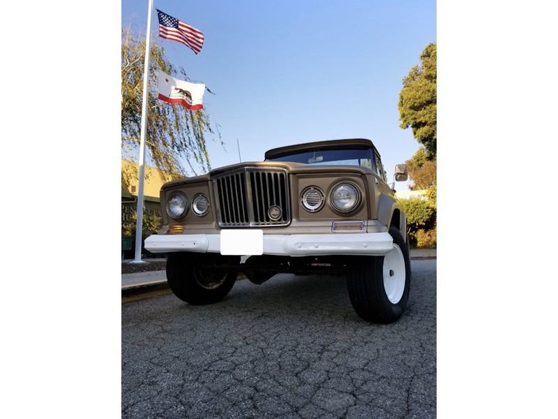 1965 Jeep J200 4WD 5