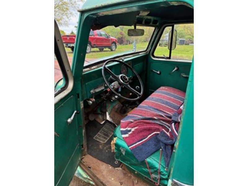 1961 Jeep Willys Pickups 2