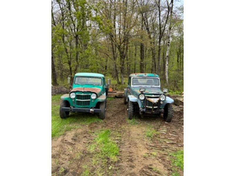 1961 Jeep Willys Pickups 4