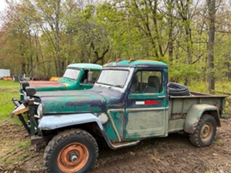 1961 Jeep Willys Pickups